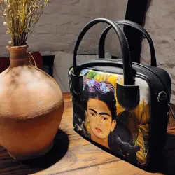 Kabelka kitto Frida Kahlo (černá)